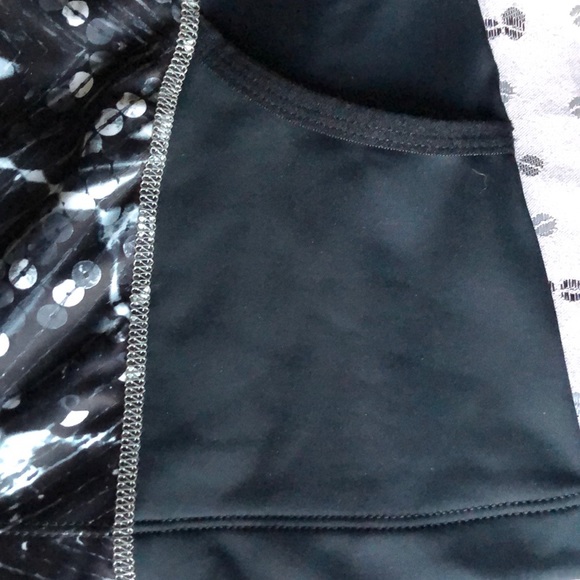 ASICS Lite-Show Black/White Sequin Print Jacket - Picture 7 of 8